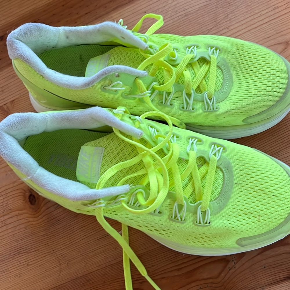 Barely worn Nike.